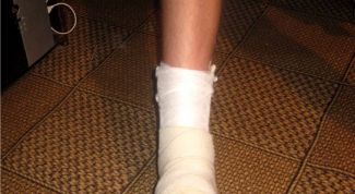 Картинка по теме - как снять гипс с ноги