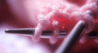 Картинка по теме - как сшить вязанные детали