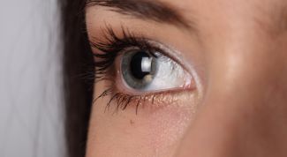 Картинка по теме - как убрать припухлость с век