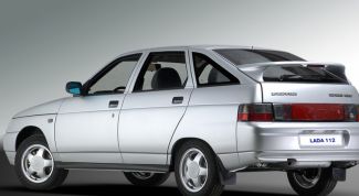 Картинка по теме - как снять спойлер ваз 2112