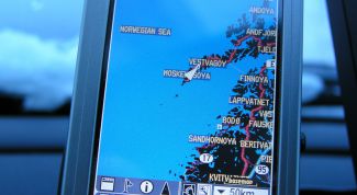 Картинка по теме - как выбрать авто навигатор