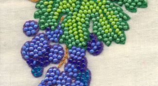 Картинка по теме - как украсить бисером одежду