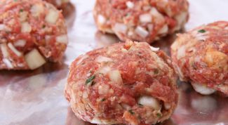 Картинка по теме - как пожарить котлеты из индейки