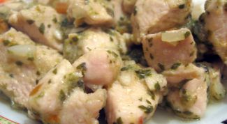 Картинка по теме - как потушить куриное филе в сырном соусе с брокколи