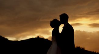 Картинка по теме - как распознать влюбленность