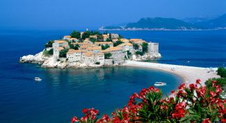 Картинка по теме - как отдохнуть в черногории