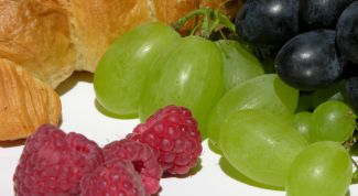 Картинка по теме - как приготовить слойки с фруктами