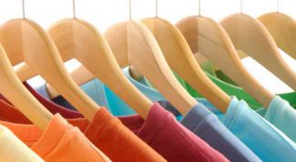 Картинка по теме - как вернуть цвет полинявшим вещам