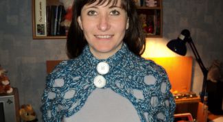 Картинка по теме - как связать накидку спицами