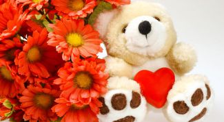 Картинка по теме - как выбрать подарок для женщины