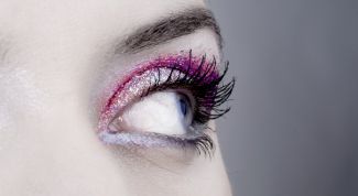 Картинка по теме - как сохранить красоту кожи вокруг глаз