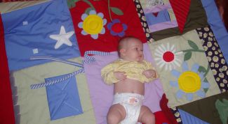 Картинка по теме - как сделать развивающий коврик для ребенка