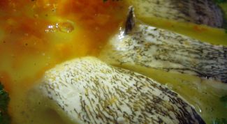 Картинка по теме - как украсить заливную рыбу