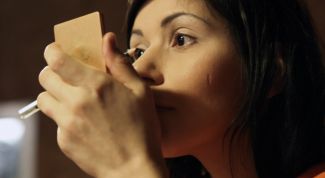 Картинка по теме - как выбрить бровь