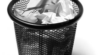 Картинка по теме - как избавиться от старых фотографий