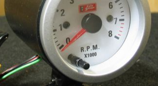 Картинка по теме - как найти провод тахометра