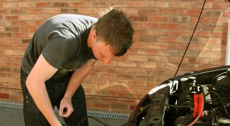 Картинка по теме - как зарядить полностью разряженный аккумулятор