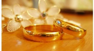 Картинка по теме - как носить помолвочные кольца