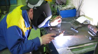 Картинка по теме - как повысить разряд сварщика