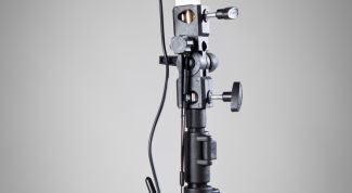 Картинка по теме - как проверять вспышку при покупке