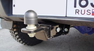 Картинка по теме - как установить фаркоп на ниву