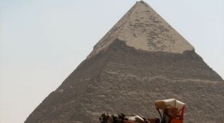 Картинка по теме - как найти высоту в правильной пирамиде