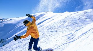 Картинка по теме - как выбрать костюм для сноуборда