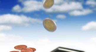 Картинка по теме - как переслать деньги с мобильного на мобильный