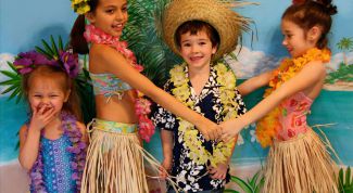 Картинка по теме - как сделать гавайскую юбку