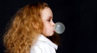 Картинка по теме - как оттереть жевачку