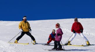 Картинка по теме - как встать на горные лыжи