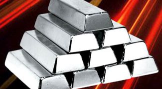 Картинка по теме - как почистить серебро нашатырным спиртом