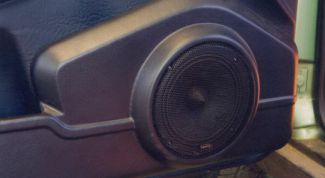 Картинка по теме - как установить динамик в машину