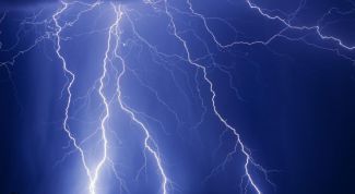 Картинка по теме - как сфотографировать молнию