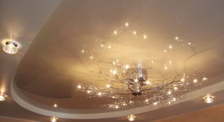 Картинка по теме - как убрать желтые пятна на потолке