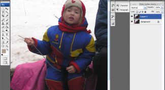 Картинка по теме - как вырезать в фотошопе фигуру человека