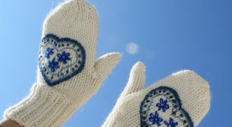 Картинка по теме - как украсить вязаные варежки