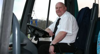Картинка по теме - как устроиться водителем автобуса
