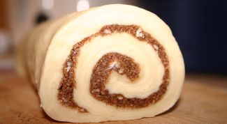 Картинка по теме - как приготовить рулет с повидлом