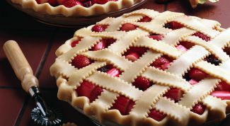 Картинка по теме - как приготовить пирог с ягодами