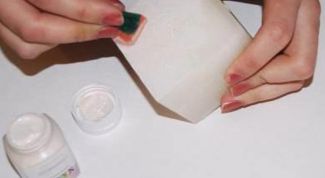 Картинка по теме - как приклеить поролон