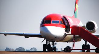 Картинка по теме - как устроиться в аэропорт 