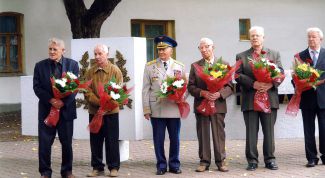 Картинка по теме - как получить медаль ветерана труда