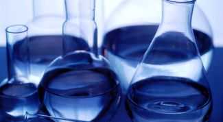 Картинка по теме - как различить этиловый спирт и этиленгликоль