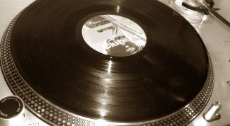 Картинка по теме - как сделать проигрыватель