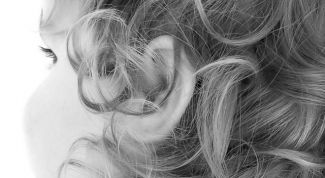 Картинка по теме - как сделать из кудряшек прическу