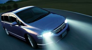 Картинка по теме - как установить ксеноновые лампы