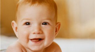 Картинка по теме - как научить грудничка переворачиваться