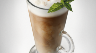 Картинка по теме - как пить ликер бейлиз