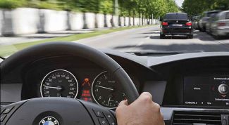 Картинка по теме - как получить права иностранцу